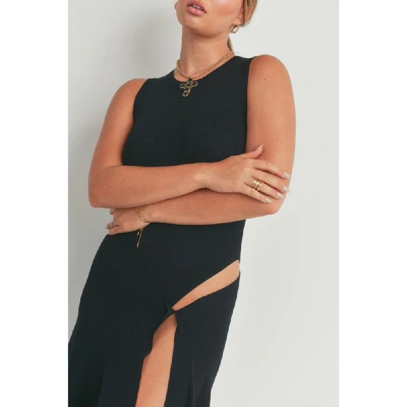 Comfortable Outfits Viscose Solid Maxi Dress With Stylish Slit Detail