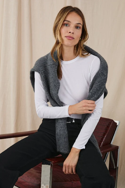 Trendy Items LONG SLEEVE CREW NECK T-SHIRT - WHITE