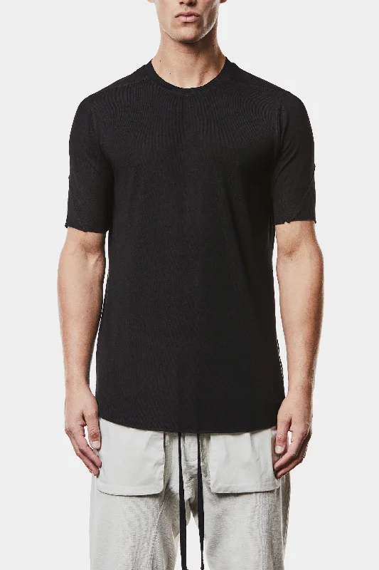 Fresh And Elegant Fitted lightweight tee, Black