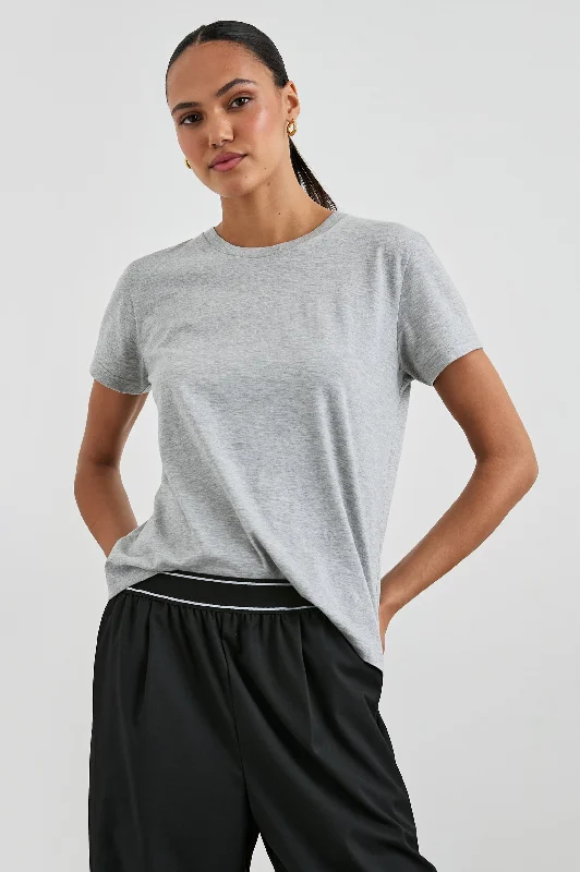 Cozy Sweaters CLASSIC CREW NECK T-SHIRT - HEATHER GREY