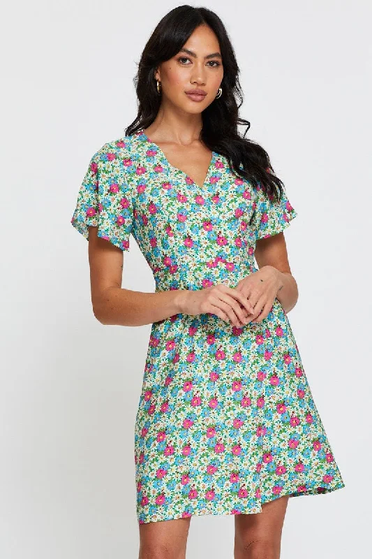 Stunning Fashion Print Fit And Flare Dress Short Sleeve V Neck