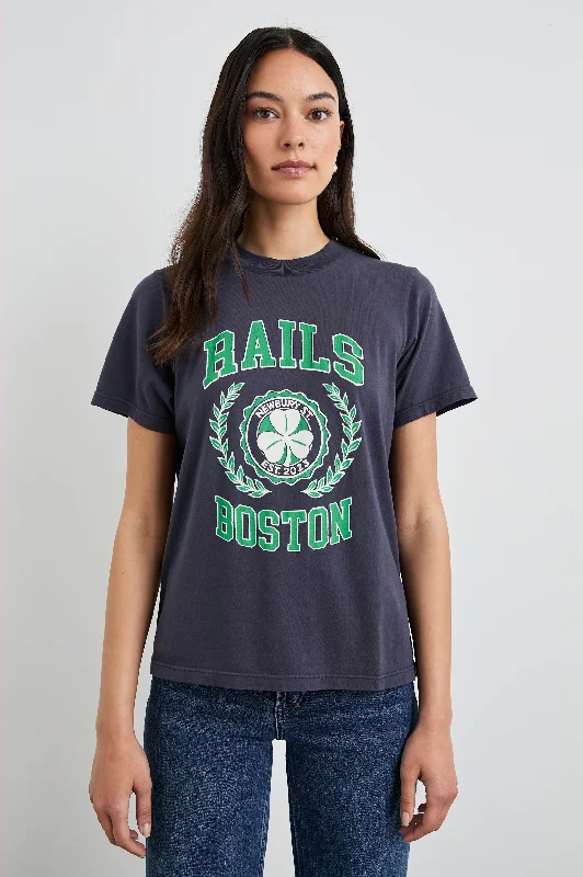 Free And Comfortable BOYFRIEND T-SHIRT - RAILS BOSTON
