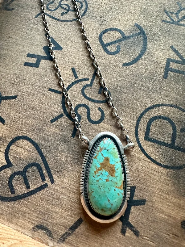 Fashion Must-have Kingman Turquoise Teardrop Bar Necklace