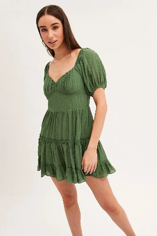 High-quality Fabrics Green Fit And Flare Dress Puff Sleeve Sweetheart Neck