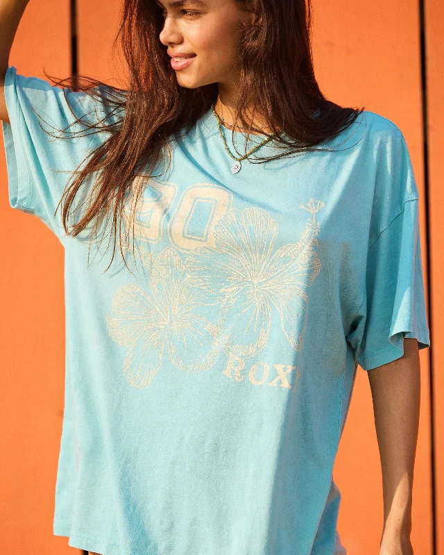 Simple And Comfortable Hibiscus Collegiate Oversized T-Shirt - Maui Blue