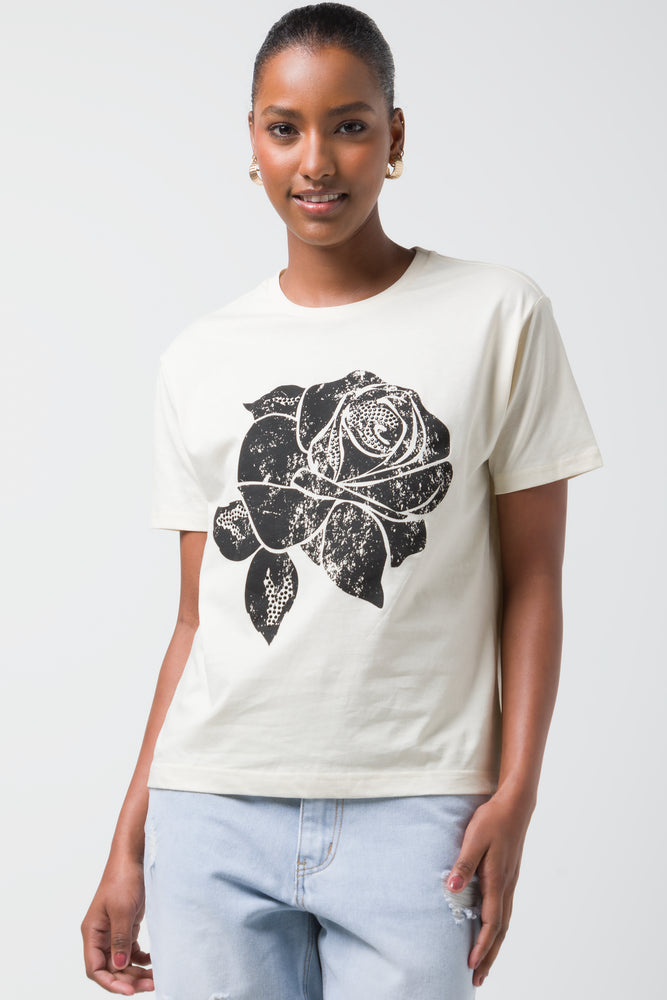 Trendy Wear Rose Short Sleeve T-Shirt Natural
