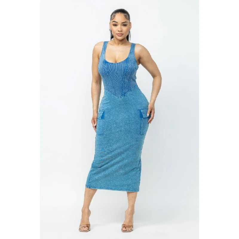 Classic Style Blue Acid Washed Cargo Midi Dress Perfect for Any Occasion