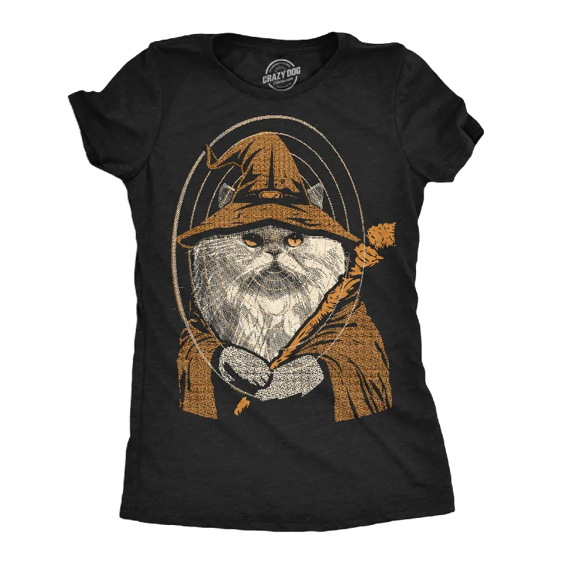 Age-reducing Style Kitty Wizard Women's T Shirt
