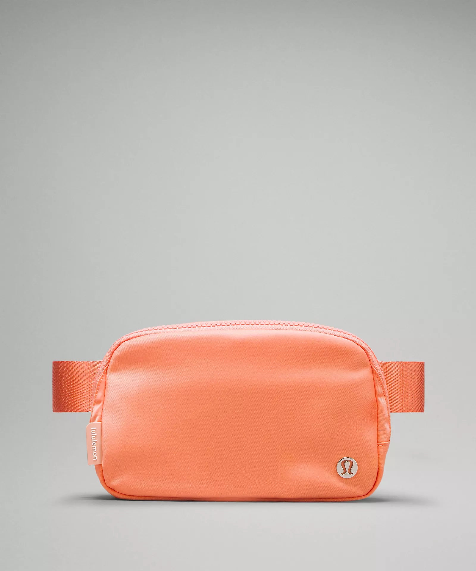 Fashionable Items Everywhere Belt Bag 1L | Coral Kiss