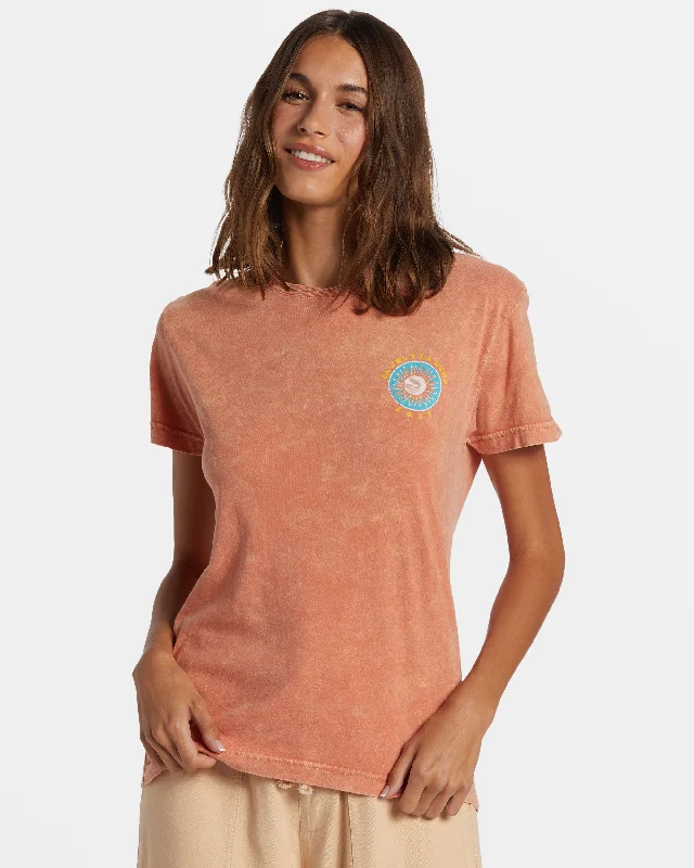 Quality Tailoring El Sol Y La Luna Boyfriend T-Shirt - Apricot Brandy