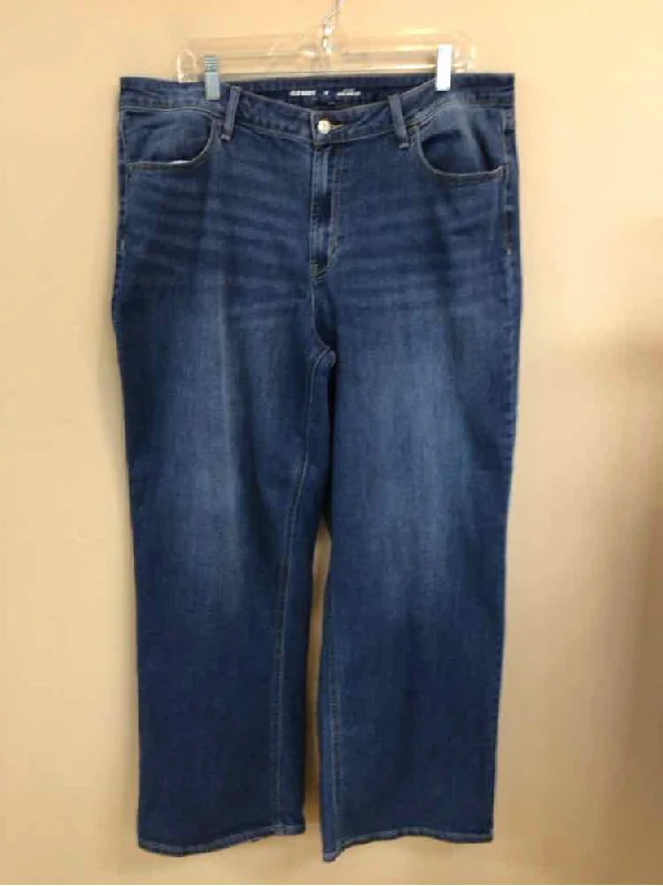 Fashionable In The Times OLD NAVY SIZE 18 Ladies JEANS