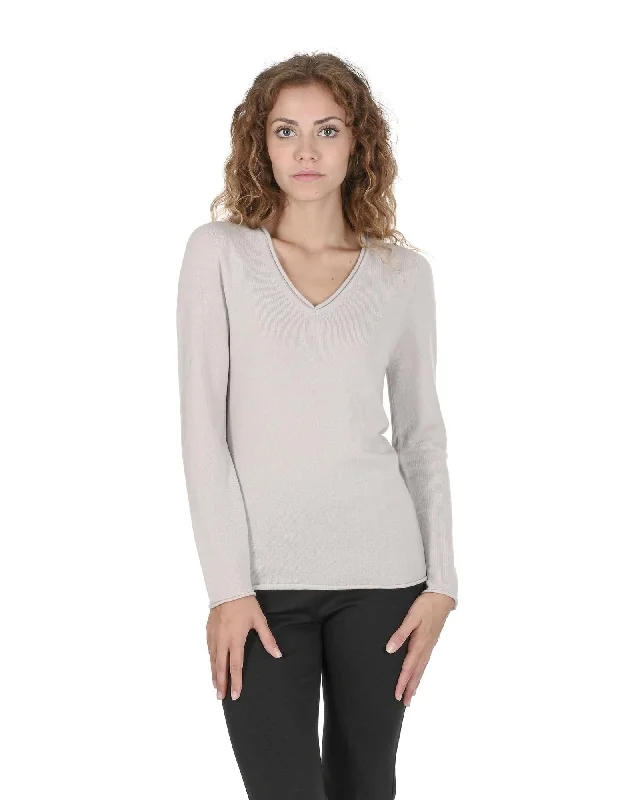 Cozy Chic Crown of Edinburgh Cashmere Women's Premium Italian Cashmere V-Neck Sweater in Grey - 40 EU