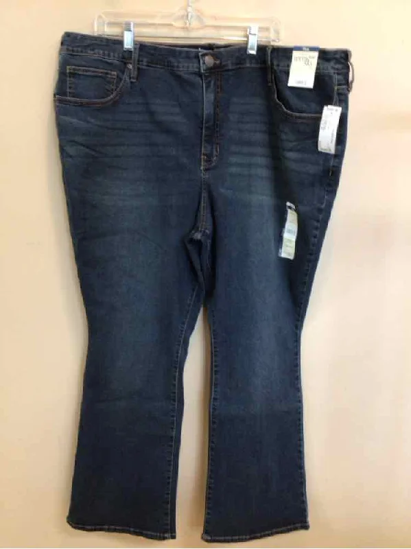 Trendy And Casual TERRA & SKY SIZE 24 Ladies JEANS