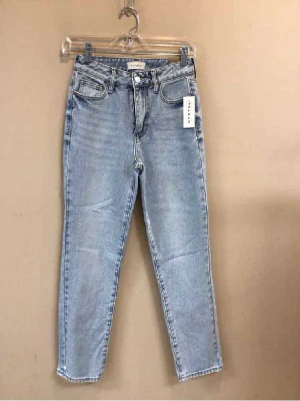 Romantic Temperament PACSUN SIZE 22 Ladies JEANS