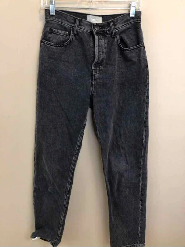 British Fashion EVERLANE SIZE 26 Ladies JEANS