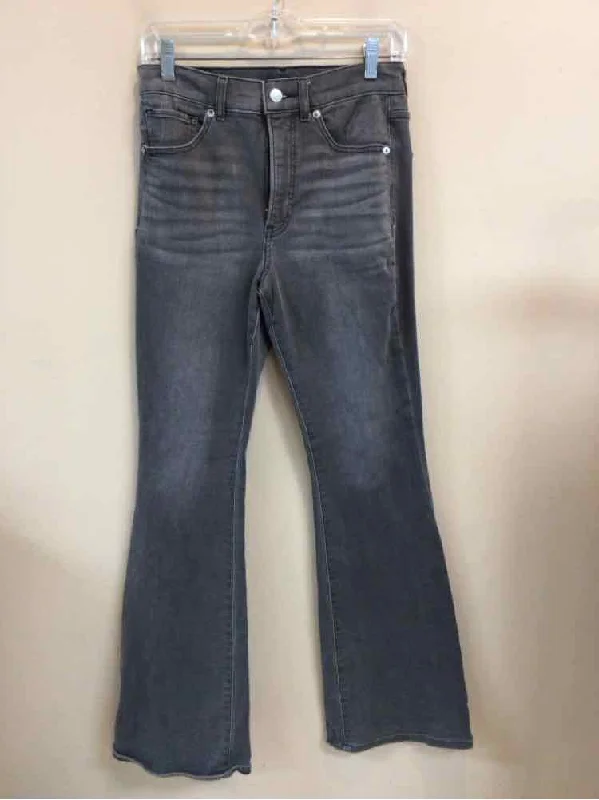 Thin Design EXPRESS SIZE 6 Ladies JEANS