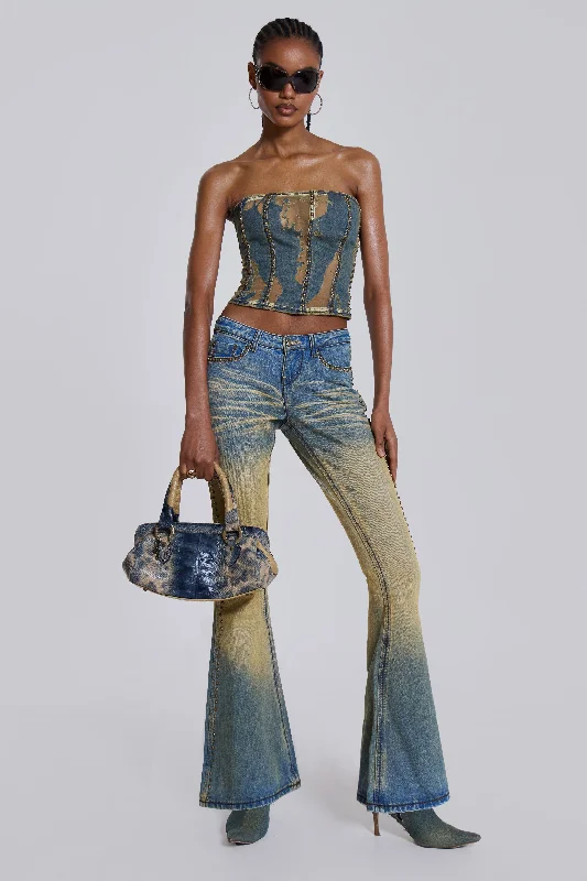 Simple Style Demure Studded Flared Jeans