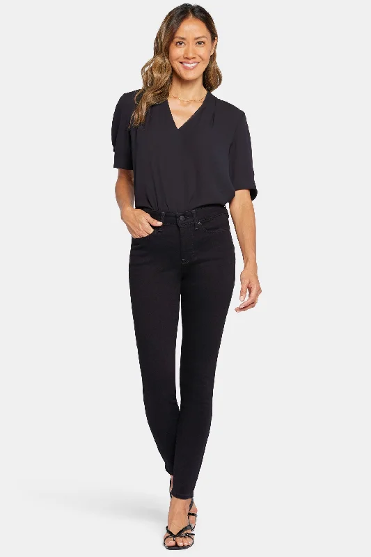 Soft Comfort Ami Skinny Jeans - Black