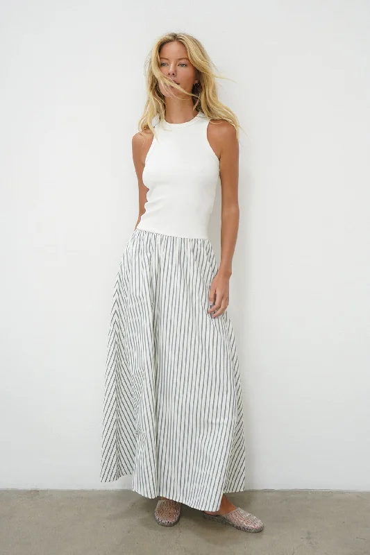 Light Comfort Hart Dress - Grey Stripe