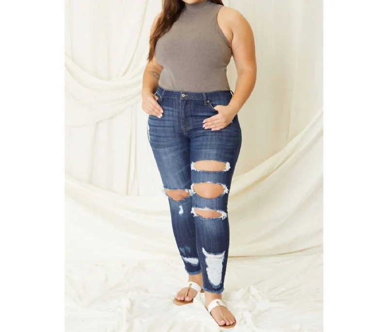 Retro Style Mid Rise Ankle Skinny Jeans - Plus In Medium Wash