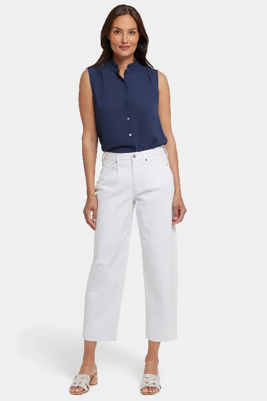 Cozy Outerwear Balloon Ankle Jeans In Petite - Optic White