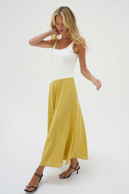 Stylish Ease Reign Dress - Marigold Plaid